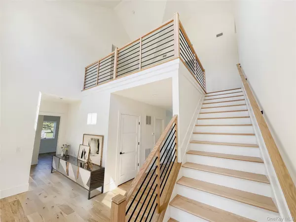 East Marion, NY 11939,2045 Willow DR