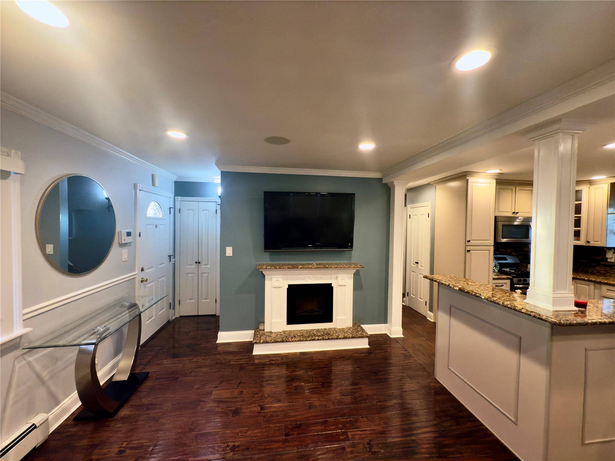 Valley Stream, NY 11580,345 Hendrickson AVE