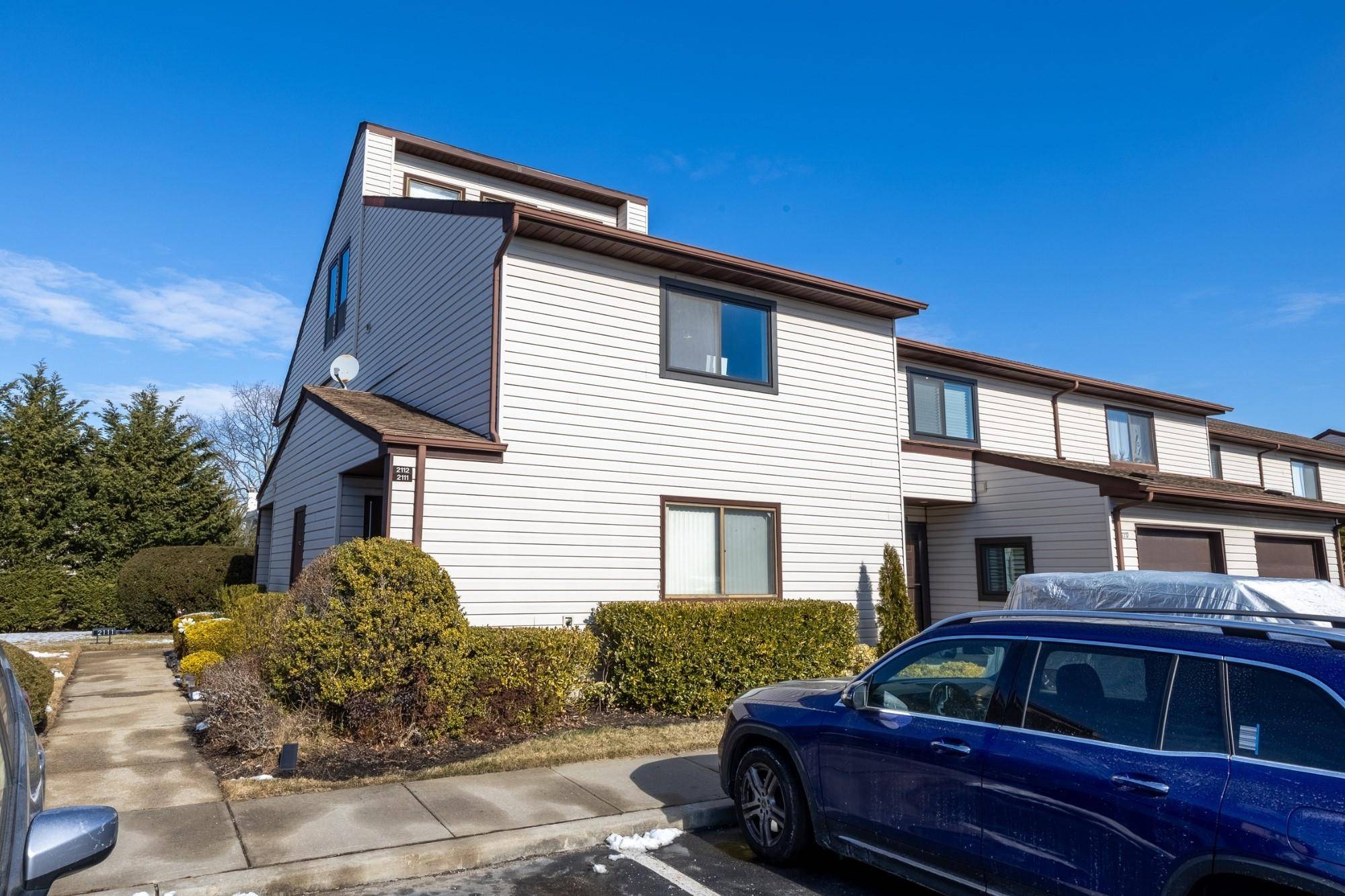 100 Daly Blvd #2112, Oceanside, NY 11572