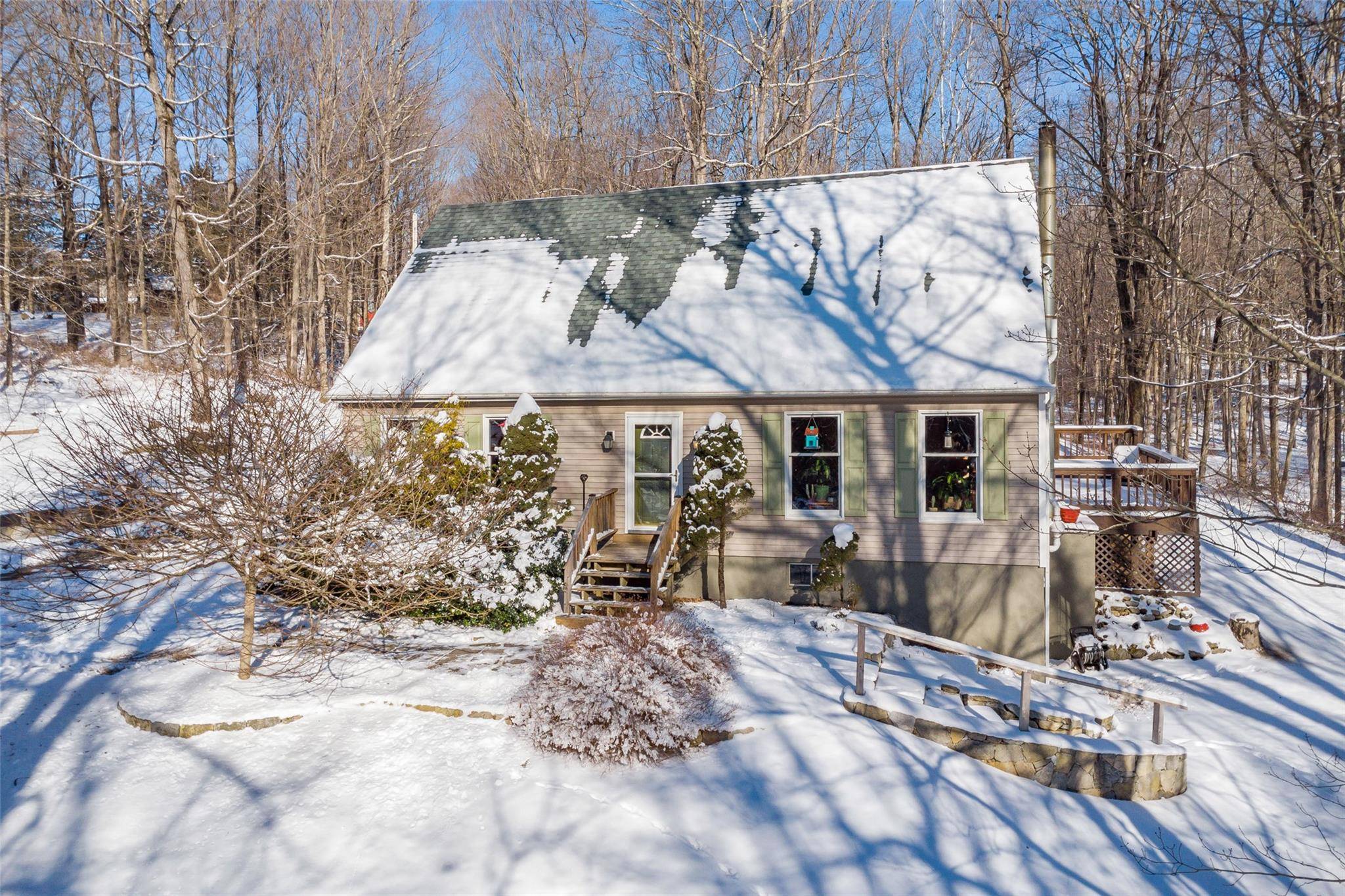 Pawling, NY 12564,40 Cedar LN