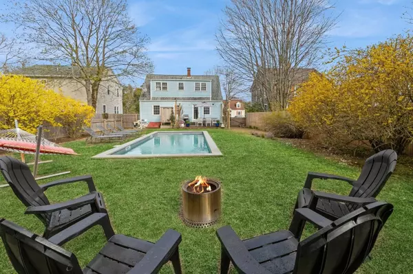 Greenport, NY 11944,415 6th AVE