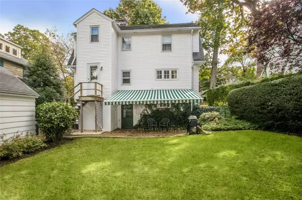 Scarsdale, NY 10583,19 Barclay RD