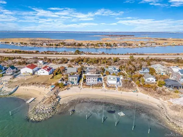 Oak Beach, NY 11702,116 Oak Beach RD