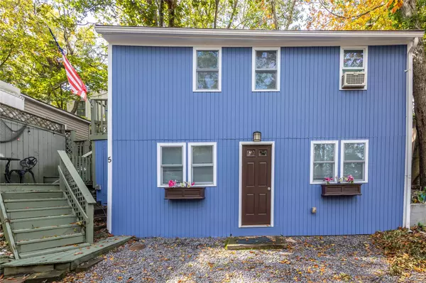 Baiting Hollow, NY 11933,5 Surfway