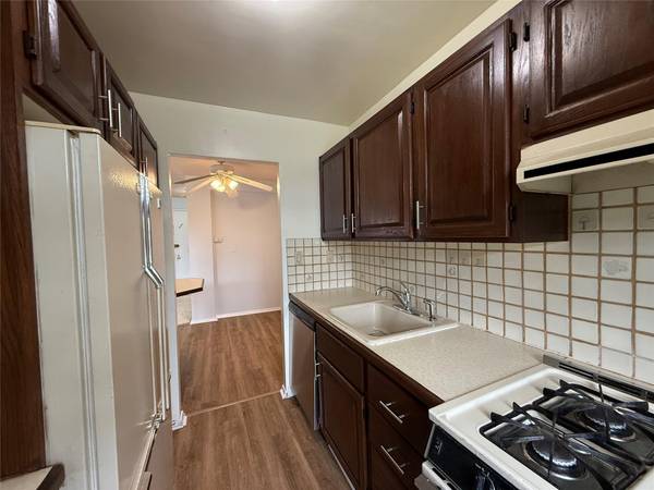 245 Rumsey RD #7X, Yonkers, NY 10701