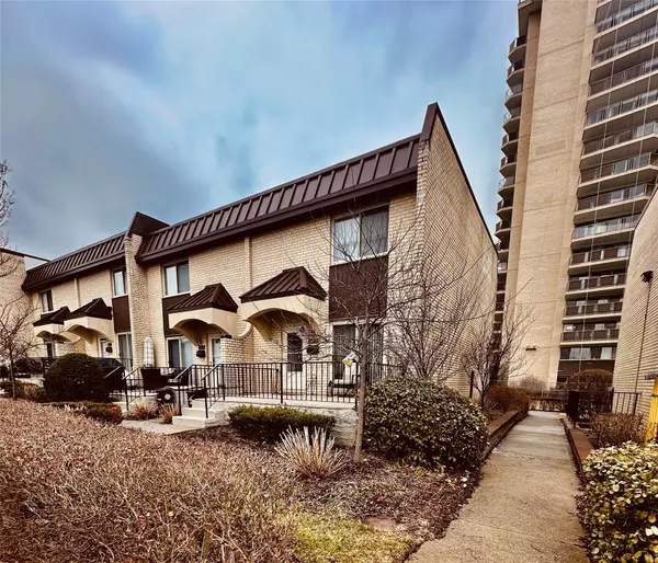 Bayside, NY 11360,215-21 23rd Avenue #TH 7