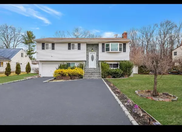 167 Woodland, Central Islip, NY 11722