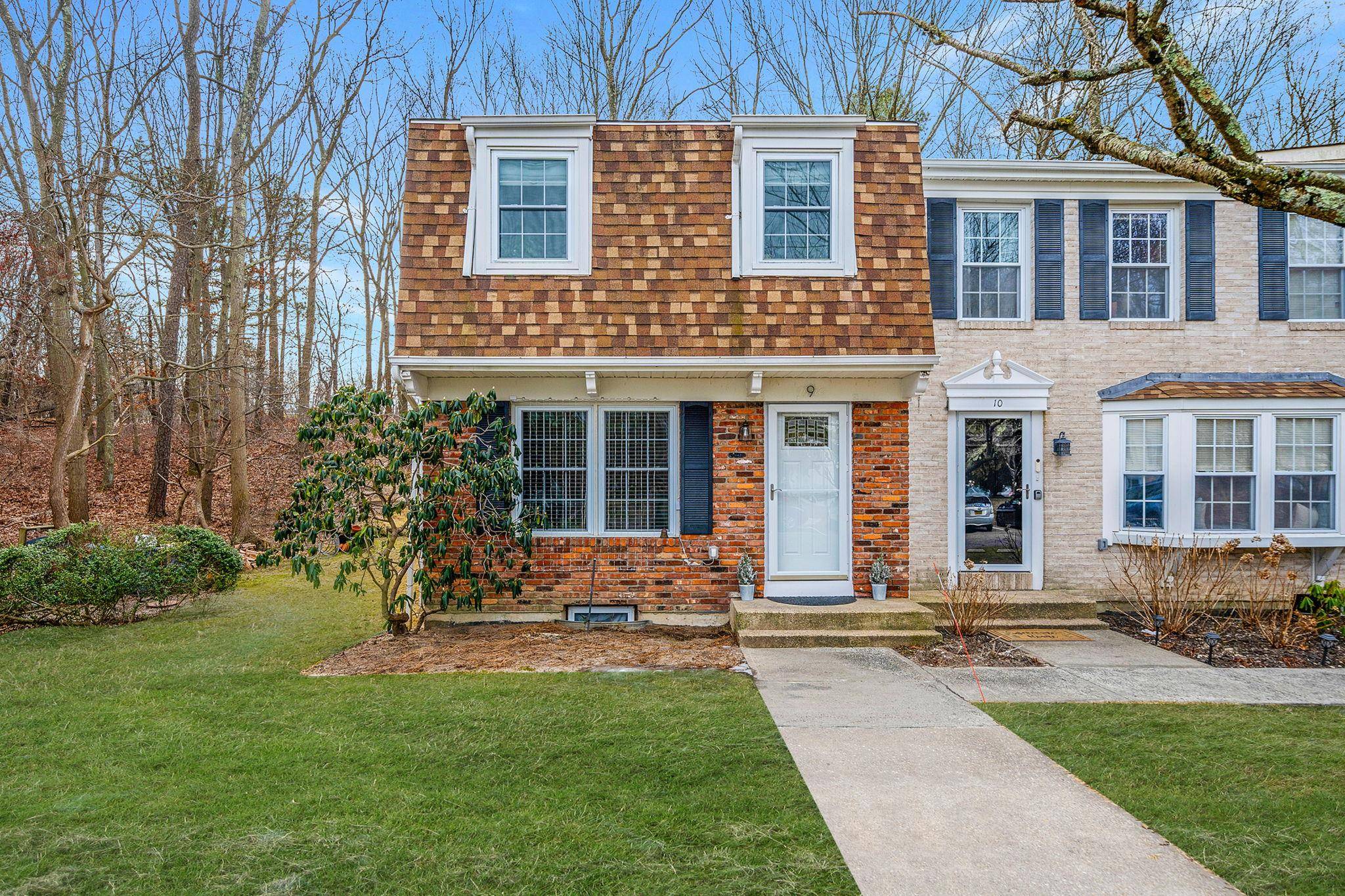9 Penn Commons, Yaphank, NY 11980
