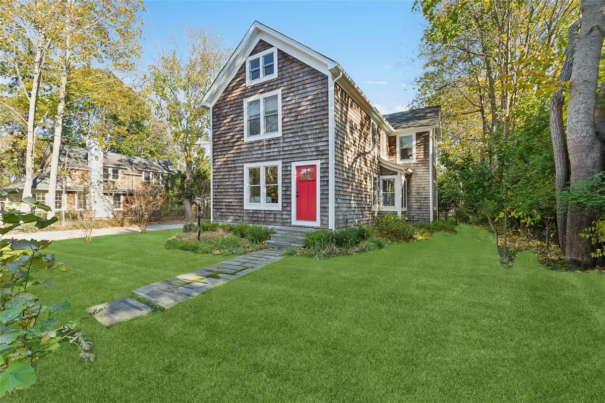 Sag Harbor, NY 11963,10 Maunakea ST