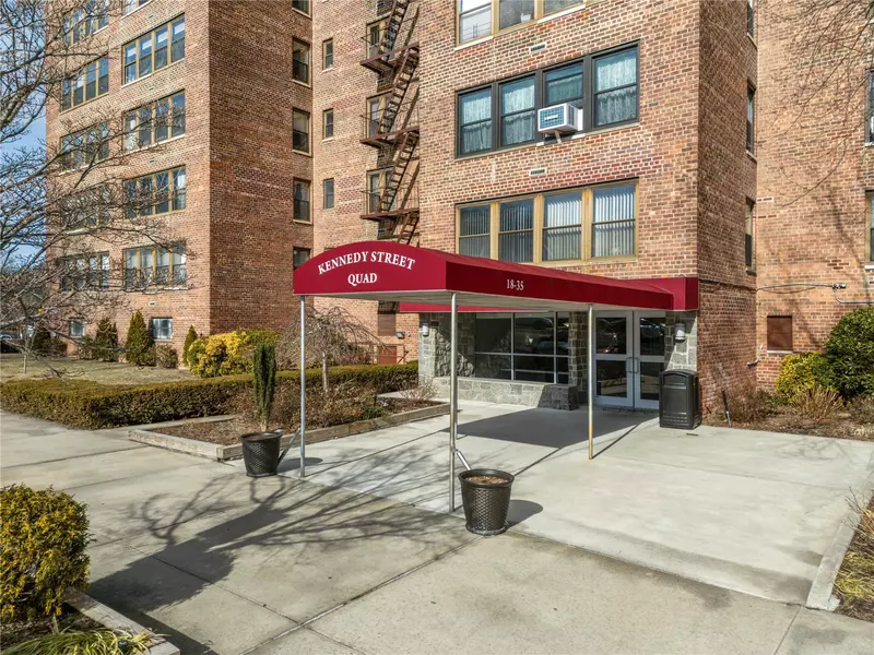 18-35 Corporal Kennedy ST #4K, Bayside, NY 11360