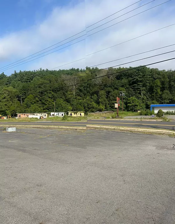 Ellenville, NY 12428,188 S Main ST
