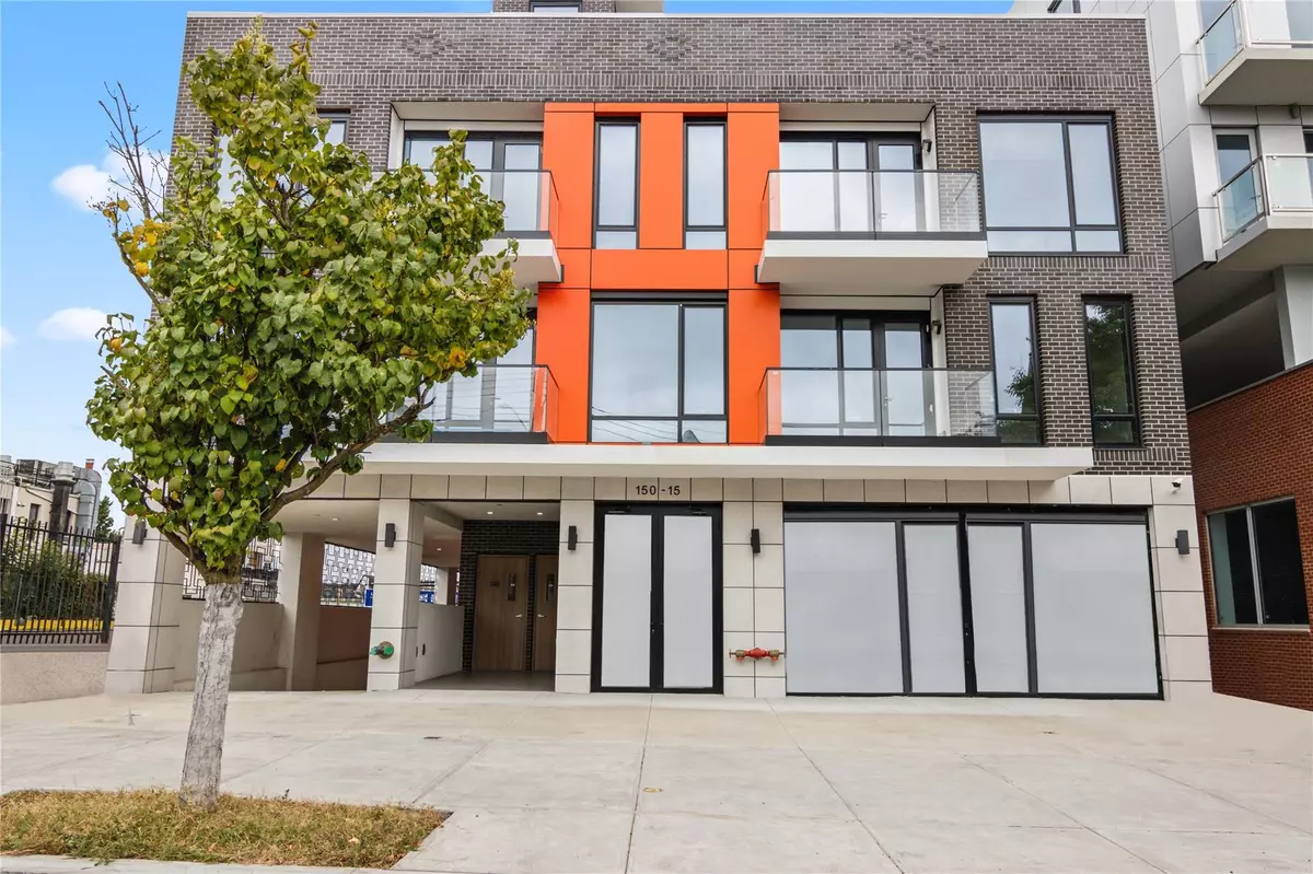 Flushing, NY 11354,150-15 Barclay AVE #S1 & C1