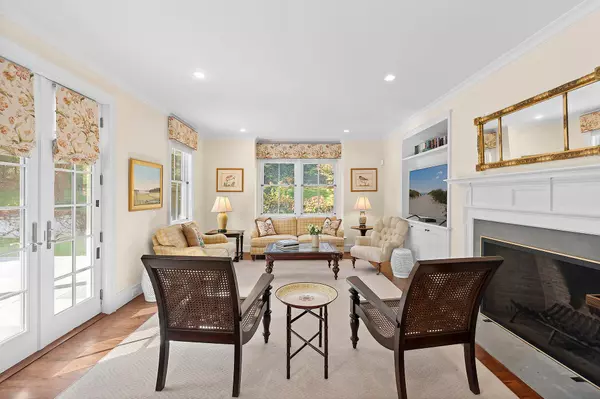 East Hampton, NY 11937,11 Buell Lane EXT
