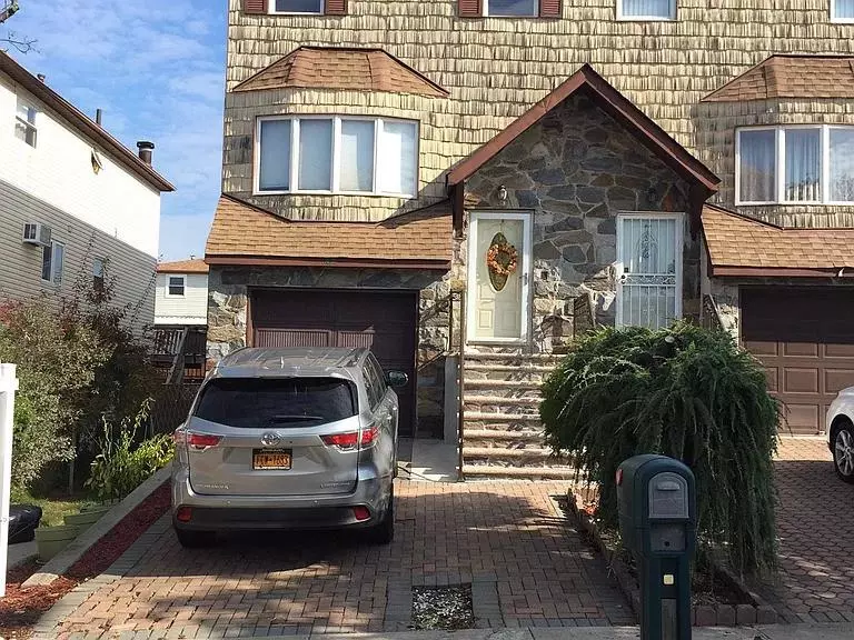 Staten Island, NY 10314,9 Furness PL