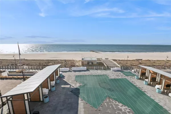 Long Beach, NY 11561,100 Boardwalk #602 A