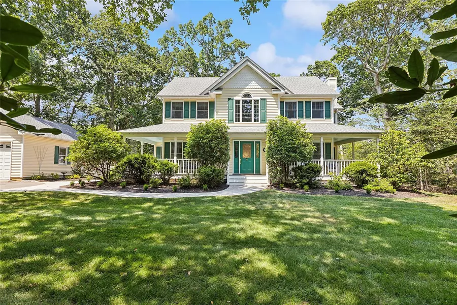 1025 Long Creek DR, Southold, NY 11971