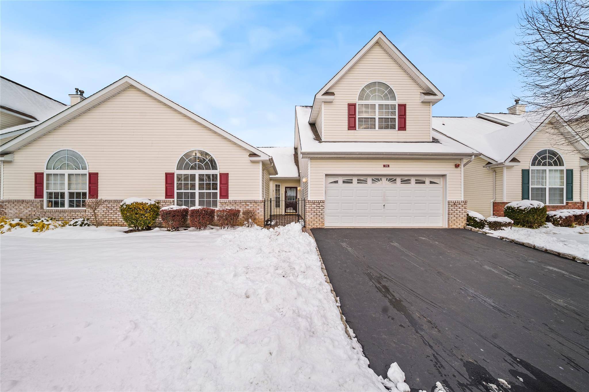 70 Constantine WAY, Mount Sinai, NY 11766