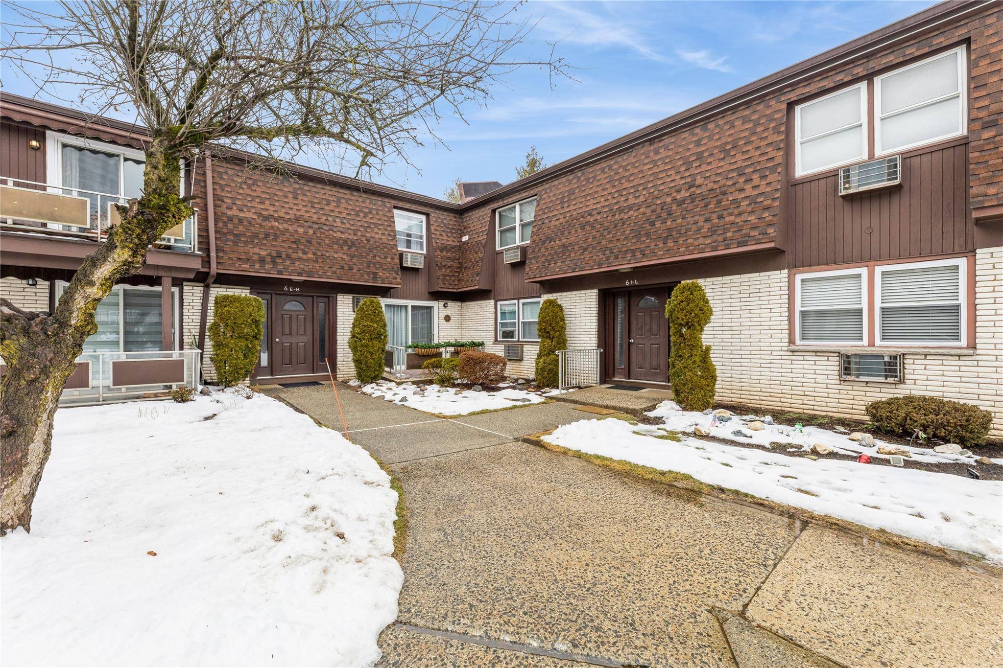 6 Church LN #K,  Valley Cottage,  NY 10989