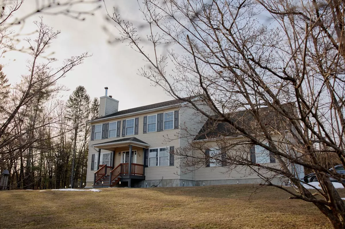 New Paltz, NY 12561,339 State Route 32
