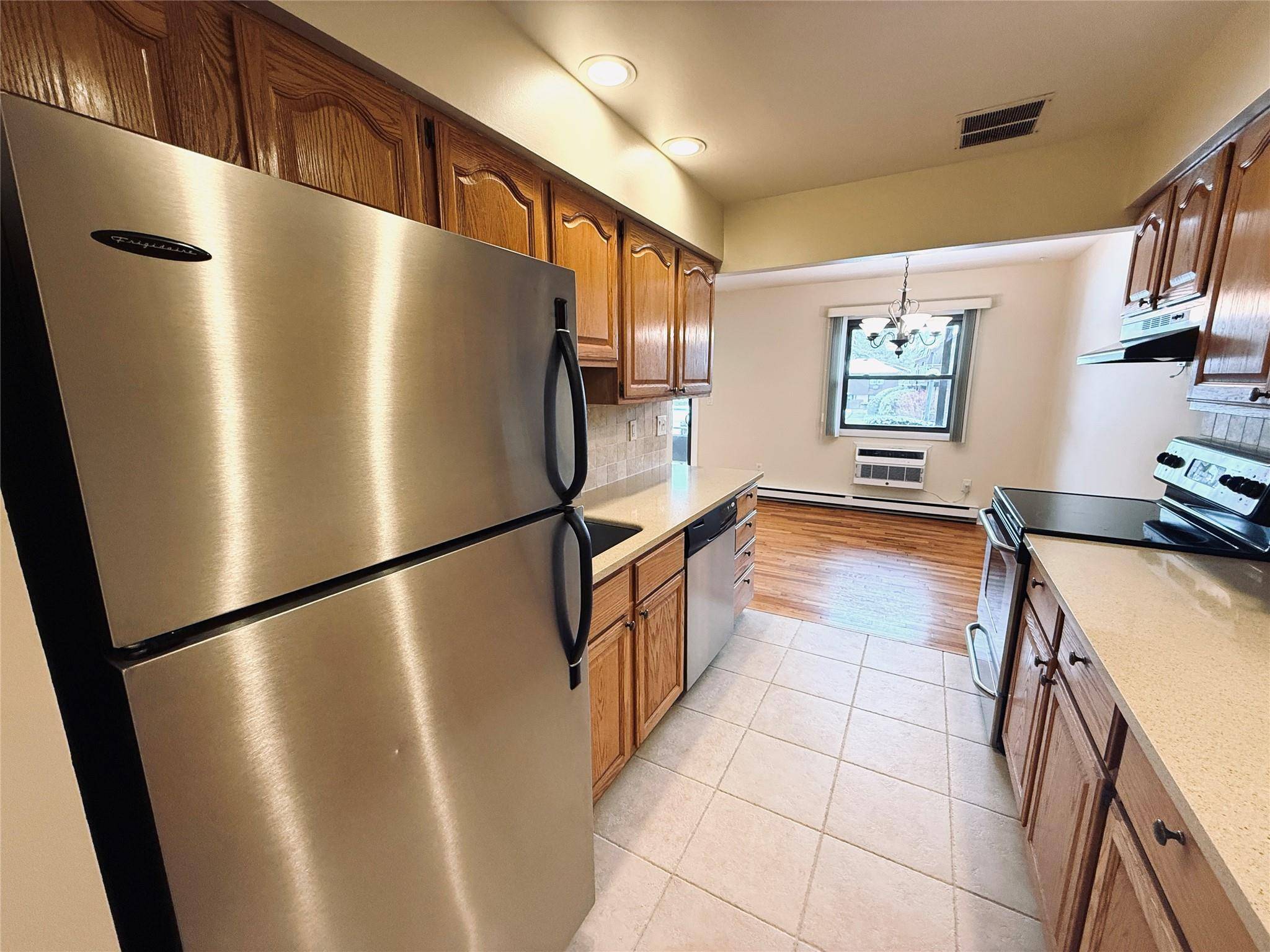 Bardonia, NY 10954,4 Germonds VLG #6