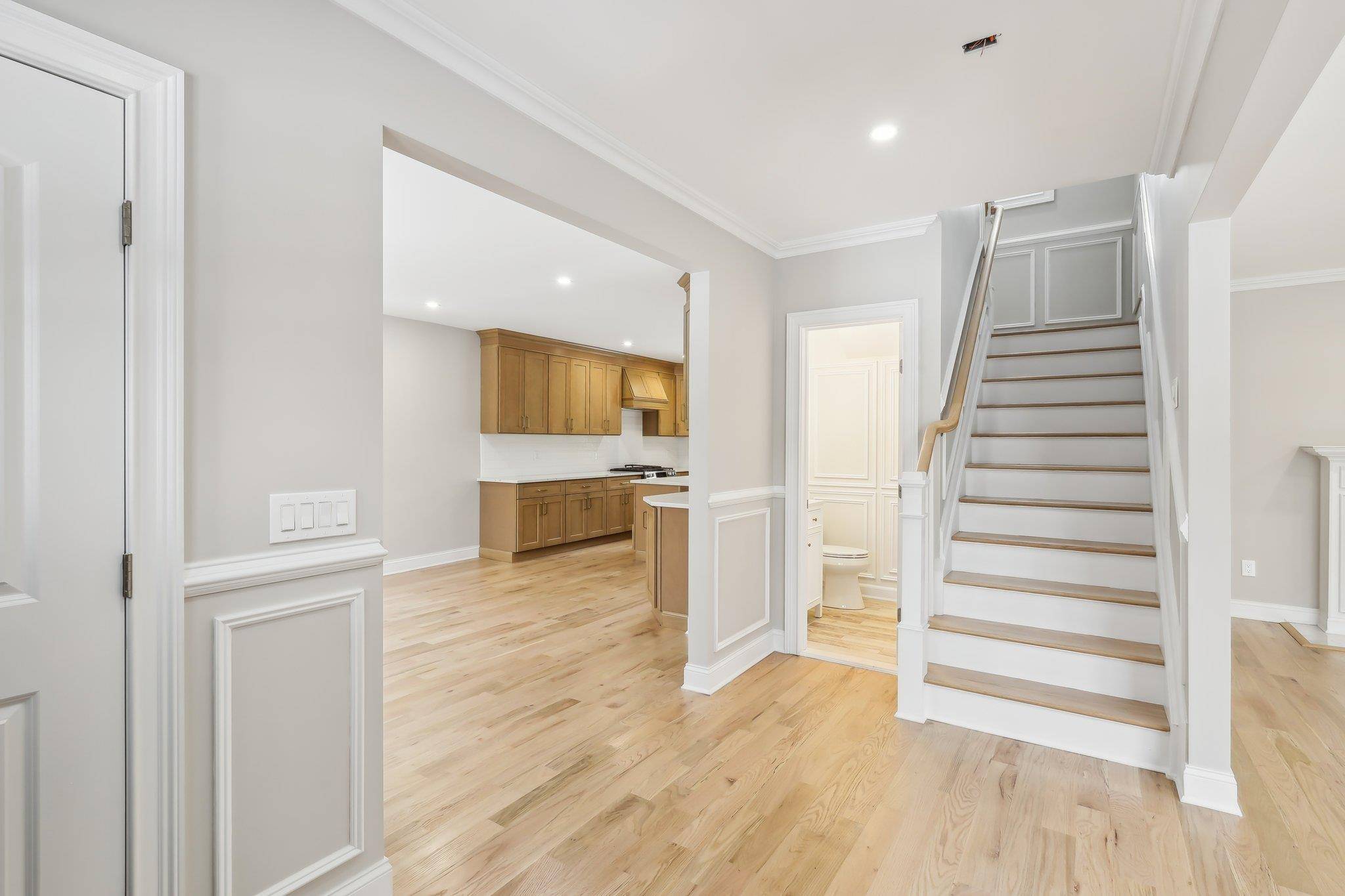 Rockville Centre, NY 11570,12 Shepherd ST