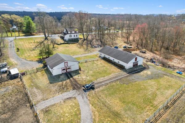 319 Ridgebury RD, Slate Hill, NY 10973