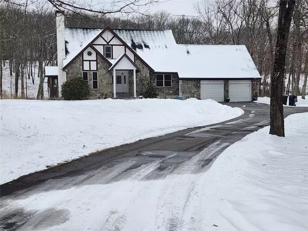 Staatsburg, NY 12580,84 Nine Partners RD