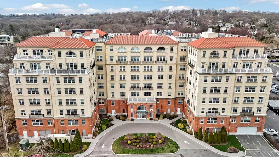 10 Byron PL #512, Larchmont, NY 10538