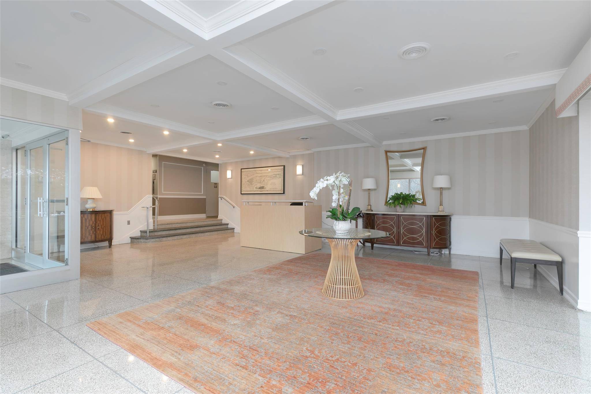 Bronxville, NY 10708,72 Pondfield RD #1K