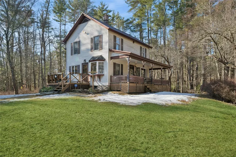 37 Nober Strunk RD, Narrowsburg, NY 12764