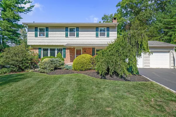 22 Sandstone TRL, New City, NY 10956