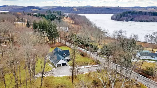 4 Old Cross River RD, Katonah, NY 10536
