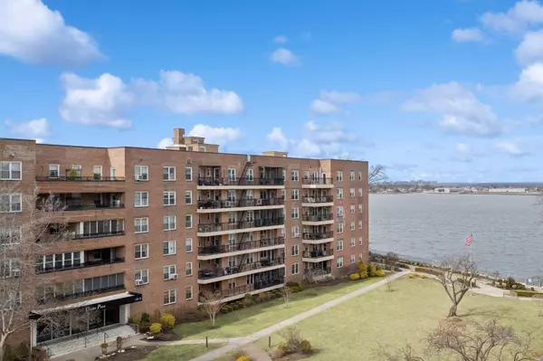 162-41 Powells Cove BLVD #6B,  Beechhurst,  NY 11357