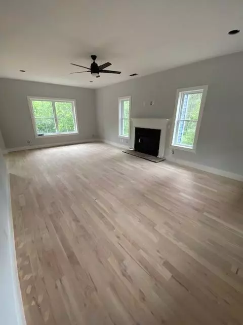 Newburgh, NY 12550,89 Leslie RD