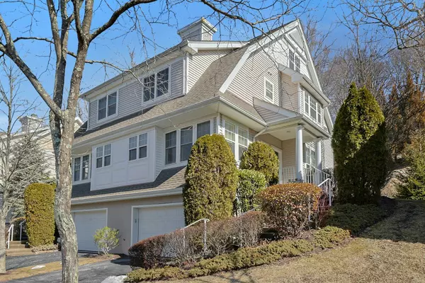 59 Briarbrook DR, Briarcliff Manor, NY 10510