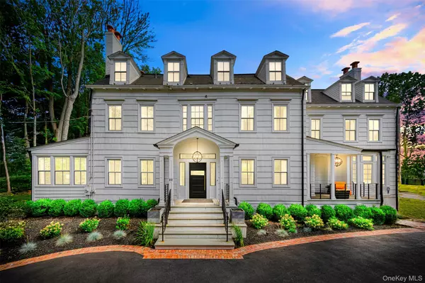 Oyster Bay Cove, NY 11771,77 Cove RD
