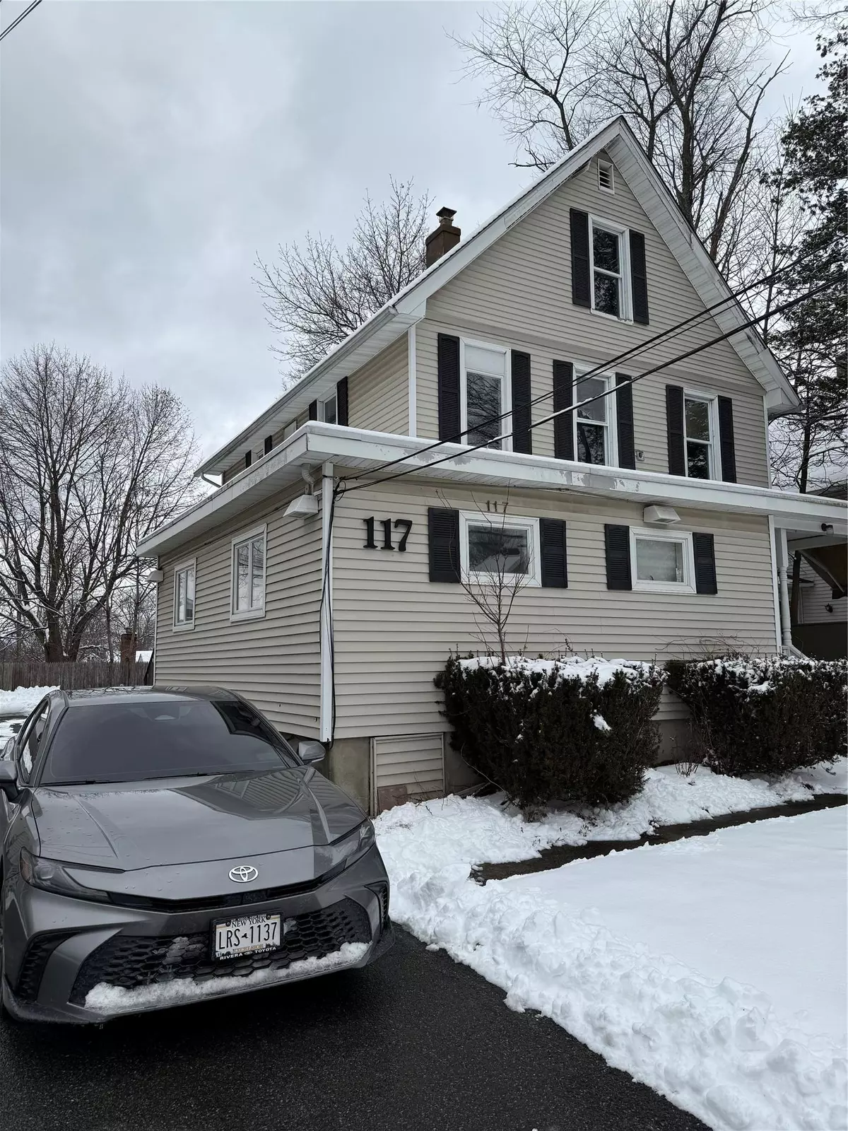 Mount Kisco, NY 10549,117 Smith AVE