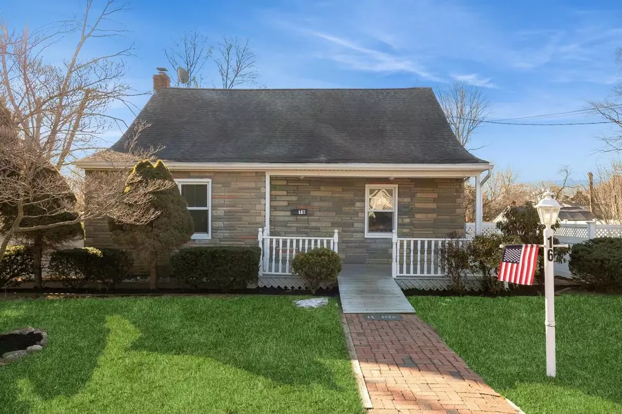 16 William AVE, Central Islip, NY 11722