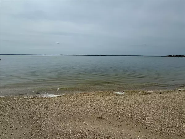 Laurel, NY 11948,1429 Peconic Bay BLVD