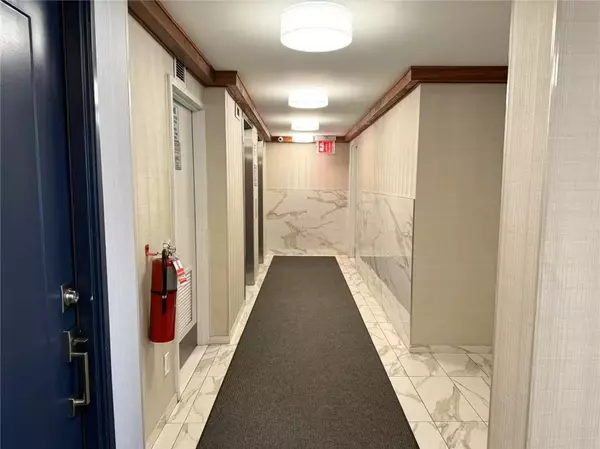 Staten Island, NY 10304,755 Narrows RD #305