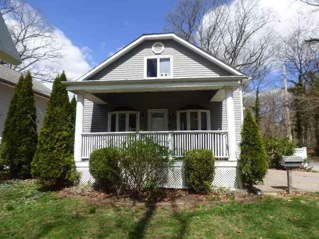 669 Wadleigh AVE, West Hempstead, NY 11552