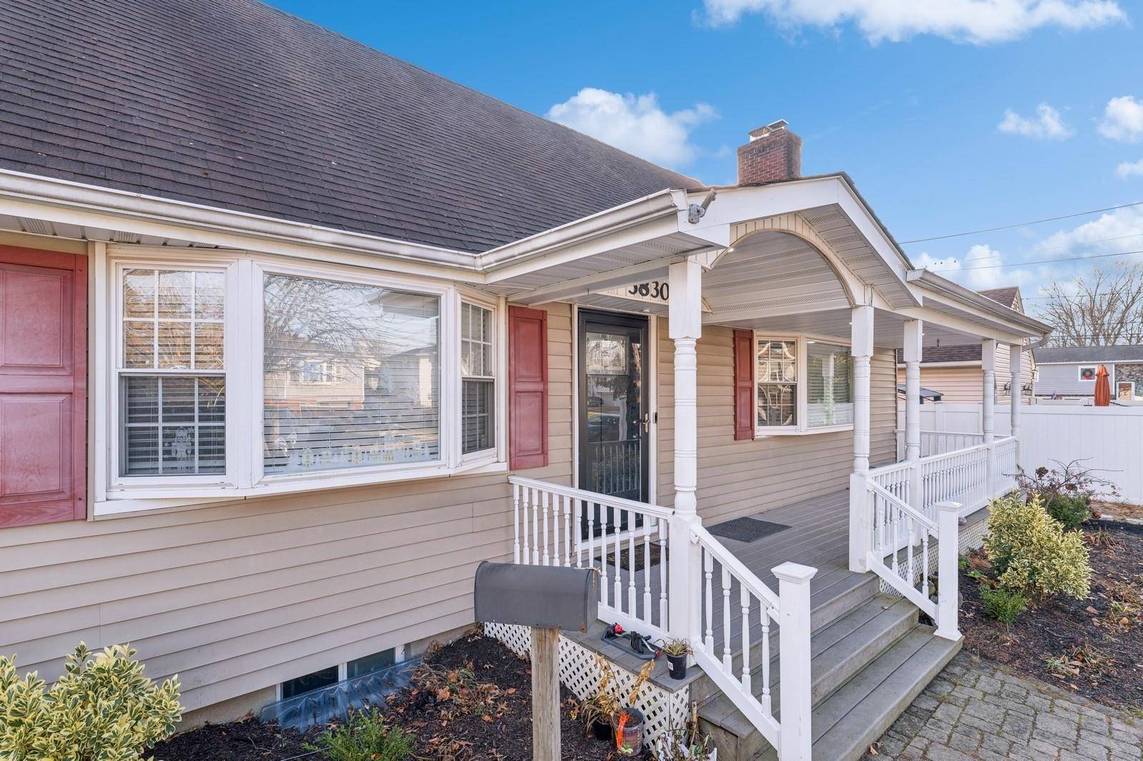 3830 Hickory ST, Seaford, NY 11783
