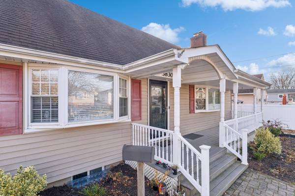 3830 Hickory ST, Seaford, NY 11783