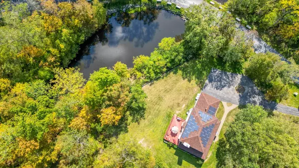Salt Point, NY 12578,52 Eleanor DR