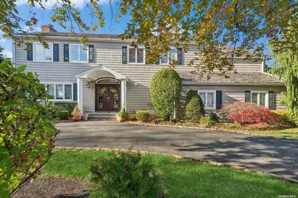 1300 Harbor RD, Hewlett Harbor, NY 11557