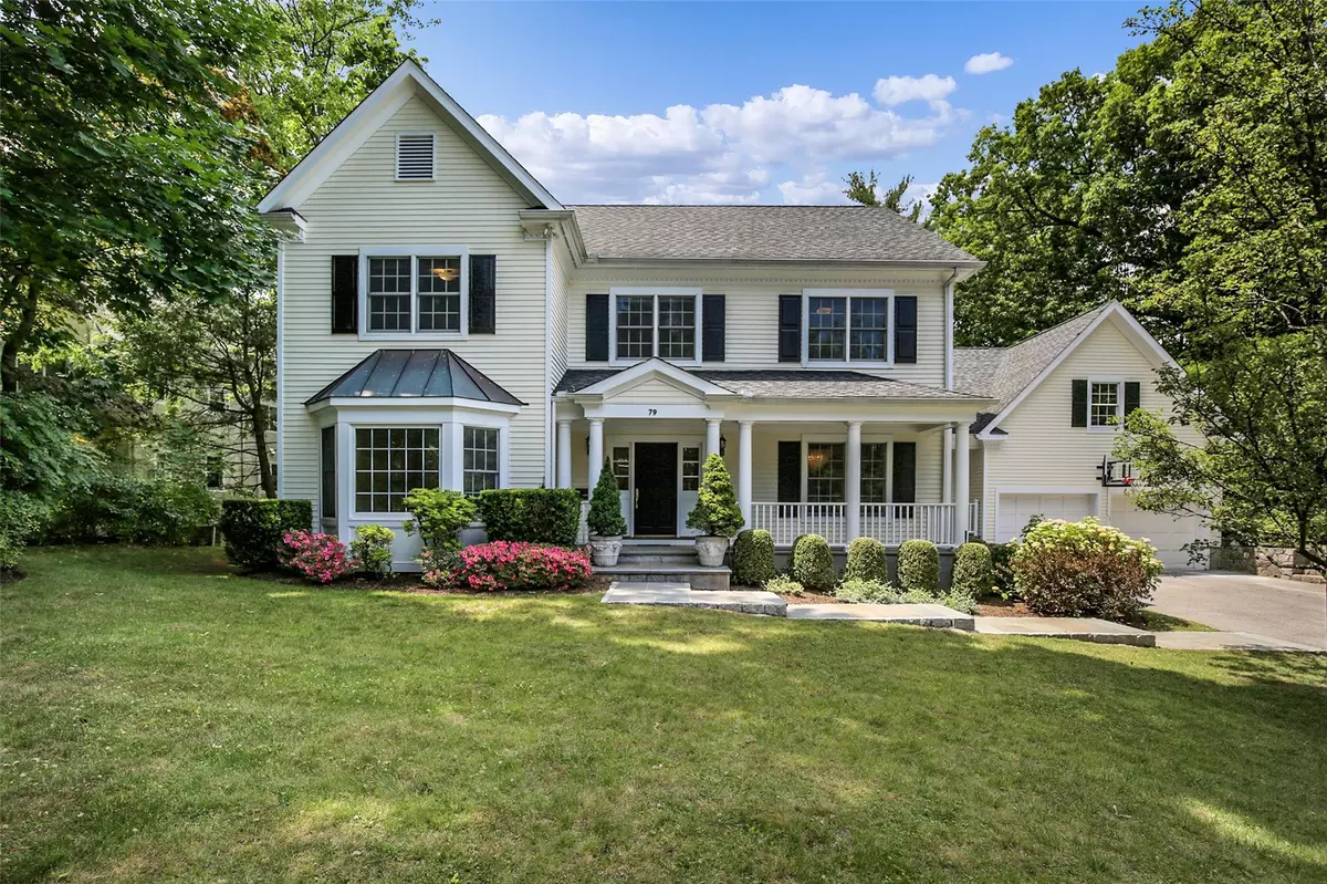 Scarsdale, NY 10583,79 Walworth AVE