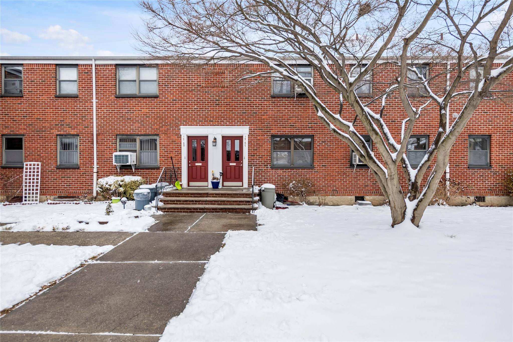 17-67 166 ST #A, Whitestone, NY 11357