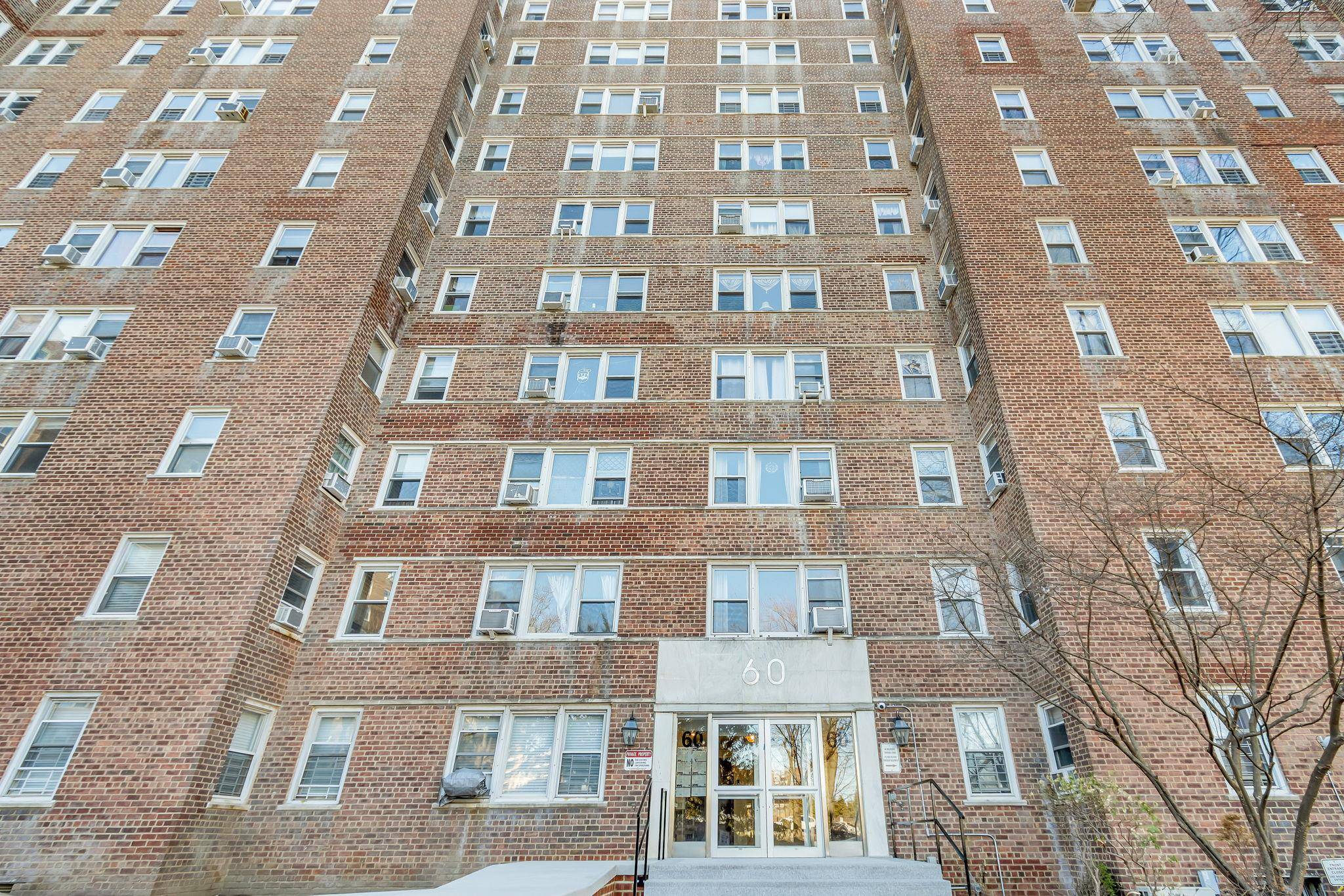 60 Knolls CRES #10D, Bronx, NY 10463