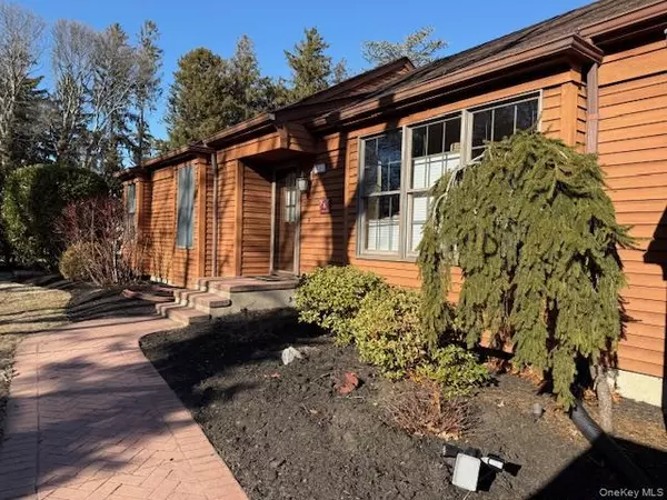 Southold, NY 11971,515 Corey Creek LN