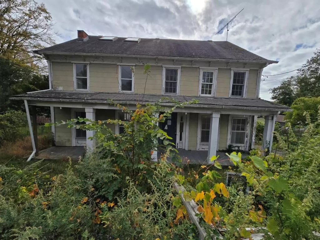 Westtown, NY 10998,792 Route 284